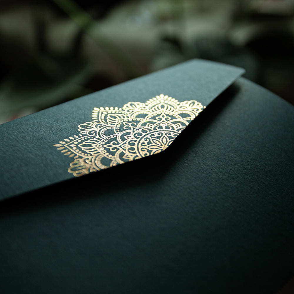 Gold Mandala on Forest Green Pocketfold